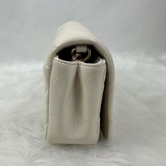 Coach Quinn Bag With Quilting Shoulder/Crossbody Bag In Leather/Gold/Chalk CY663 - Picture 7 of 12